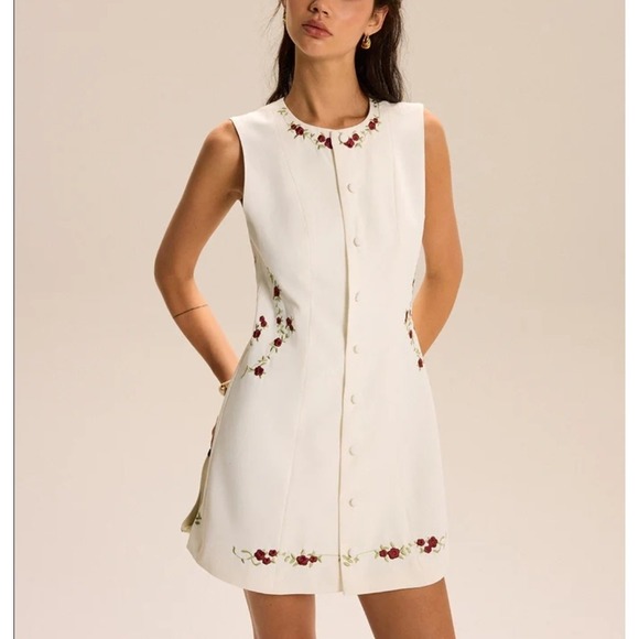Commense Dresses & Skirts - Commense Dress Embroidered Floral Button Front Ivory Mini A-line Size L